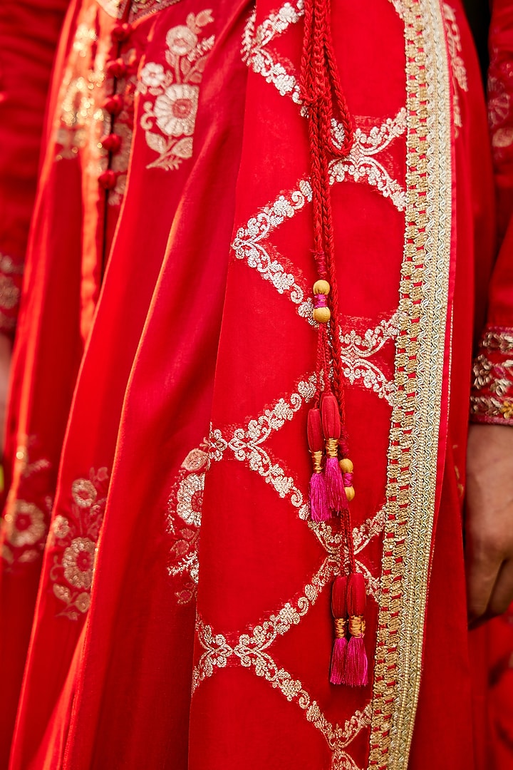 Red Embroidered Wedding Anarkali Set by Shyam Narayan Prasad at Pernia's Pop Up Shop