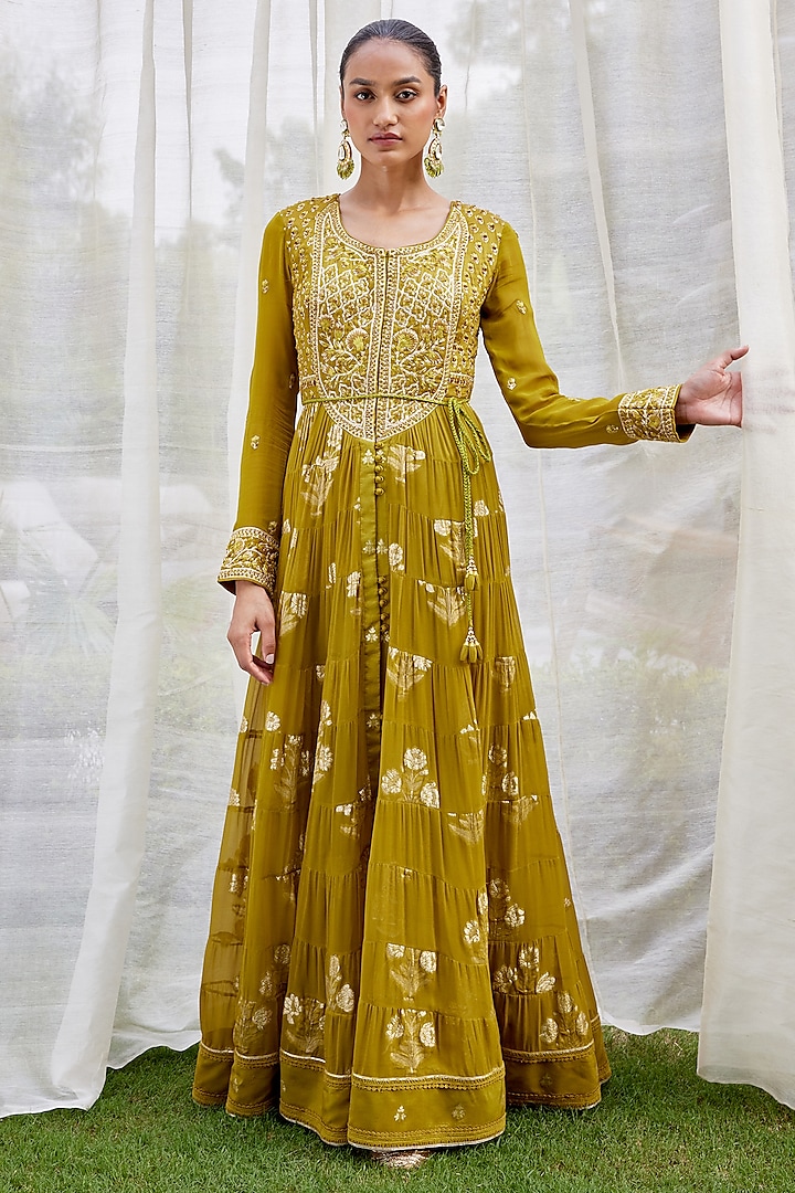 Mehendi Green Embroidered Wedding Anarkali Set by Shyam Narayan Prasad at Pernia's Pop Up Shop