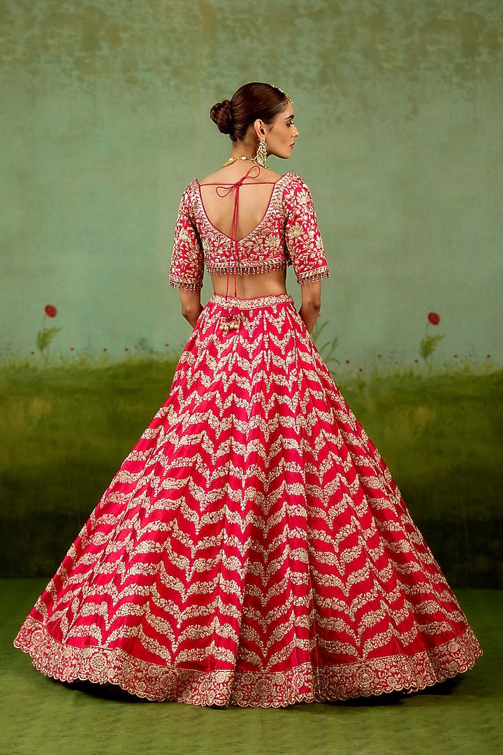 Red Raw Silk Gold Dori Embroidered Wedding Lehenga Set by Shyam Narayan Prasad at Pernia's Pop Up Shop
