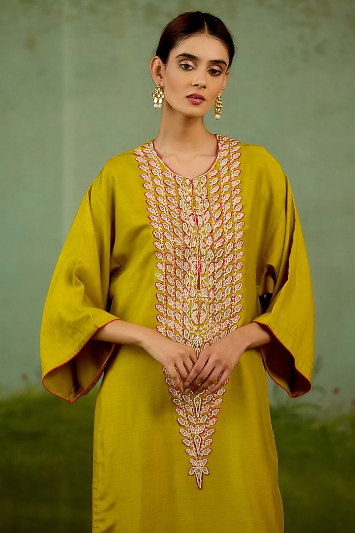 Warm Olive Green Silk Embroidered Kurta Set by Shyam Narayan Prasad at Pernia's Pop Up Shop