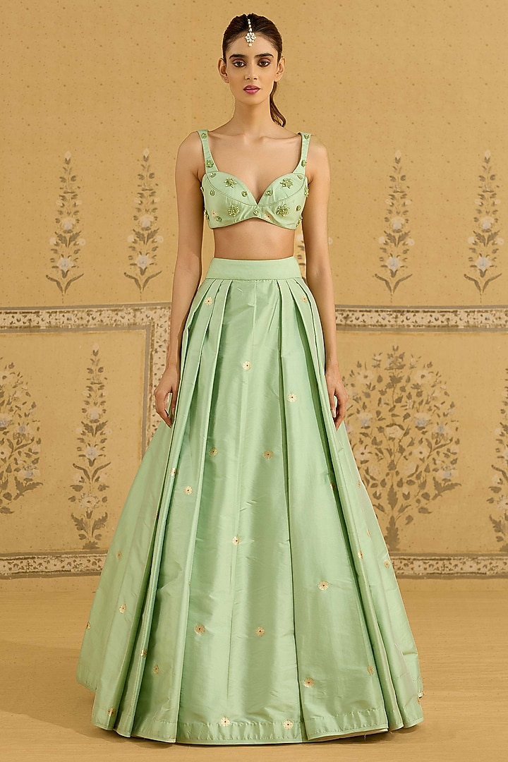 Spray Green Raw Silk Brocade Embroidered Brocade Wedding Lehenga Set by Shyam Narayan Prasad at Pernia's Pop Up Shop