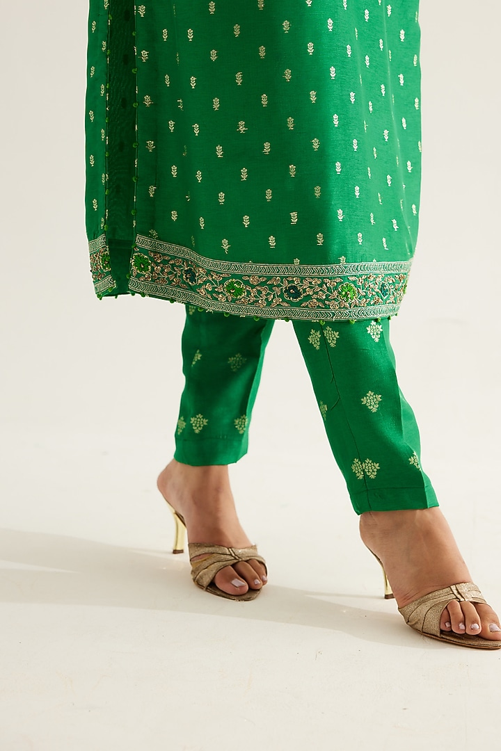 Emerald Green Silk Brocade & Georgette Zardosi Embroidered Kurta Set by Shyam Narayan Prasad at Pernia's Pop Up Shop