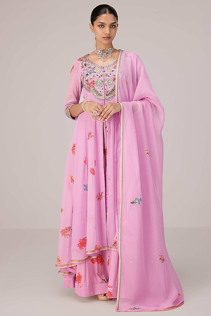 Lavender Dola Silk Zardosi Embroidered Wedding Anarkali Set by Shyam Narayan Prasad at Pernia's Pop Up Shop