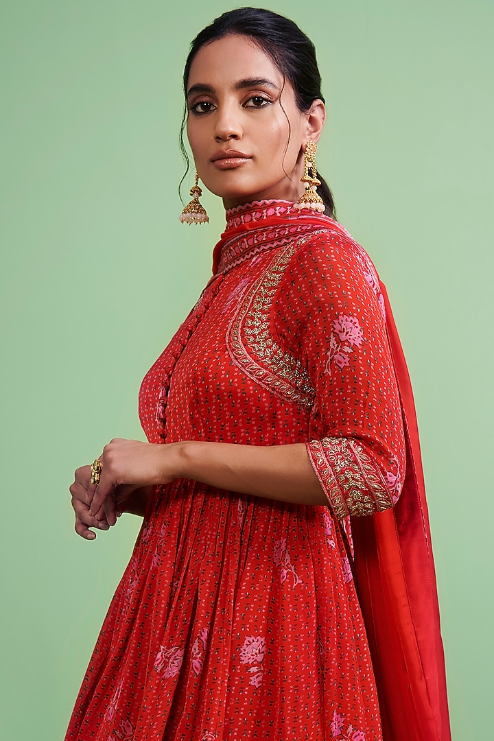 Fiery Red Cotton Satin Embroidered Wedding Sharara Set by Shyam Narayan Prasad at Pernia's Pop Up Shop