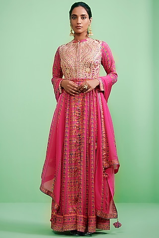 French Fuchsia Gota Embroidered Kurta Set by Shyam Narayan Prasad
