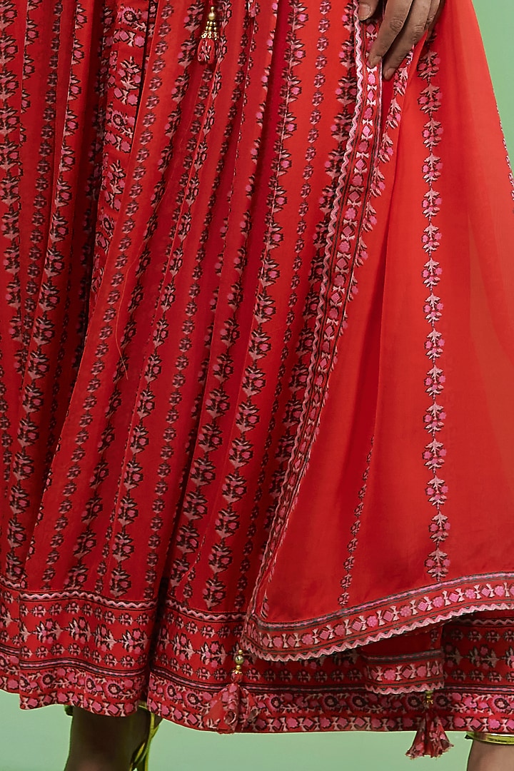 Cherry Red Embroidered Wedding Anarkali Set by Shyam Narayan Prasad at Pernia's Pop Up Shop