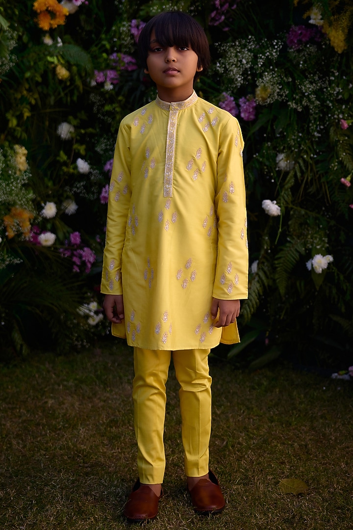 Dandelion Yellow Chanderi Hand Block Printed Waistcoat Set For Boys by Shyam Narayan Prasad Kidswear at Pernia's Pop Up Shop