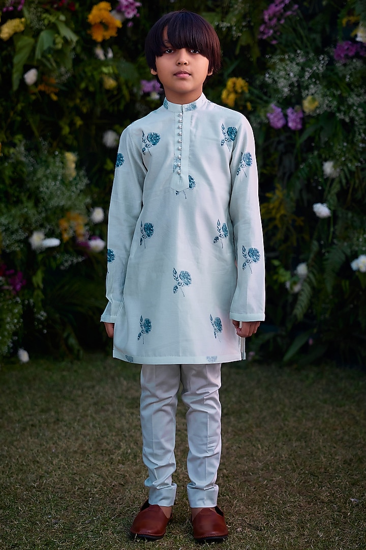 Illusion Blue Chanderi Hand Block Printed Kurta Set For Boys by Shyam Narayan Prasad Kidswear