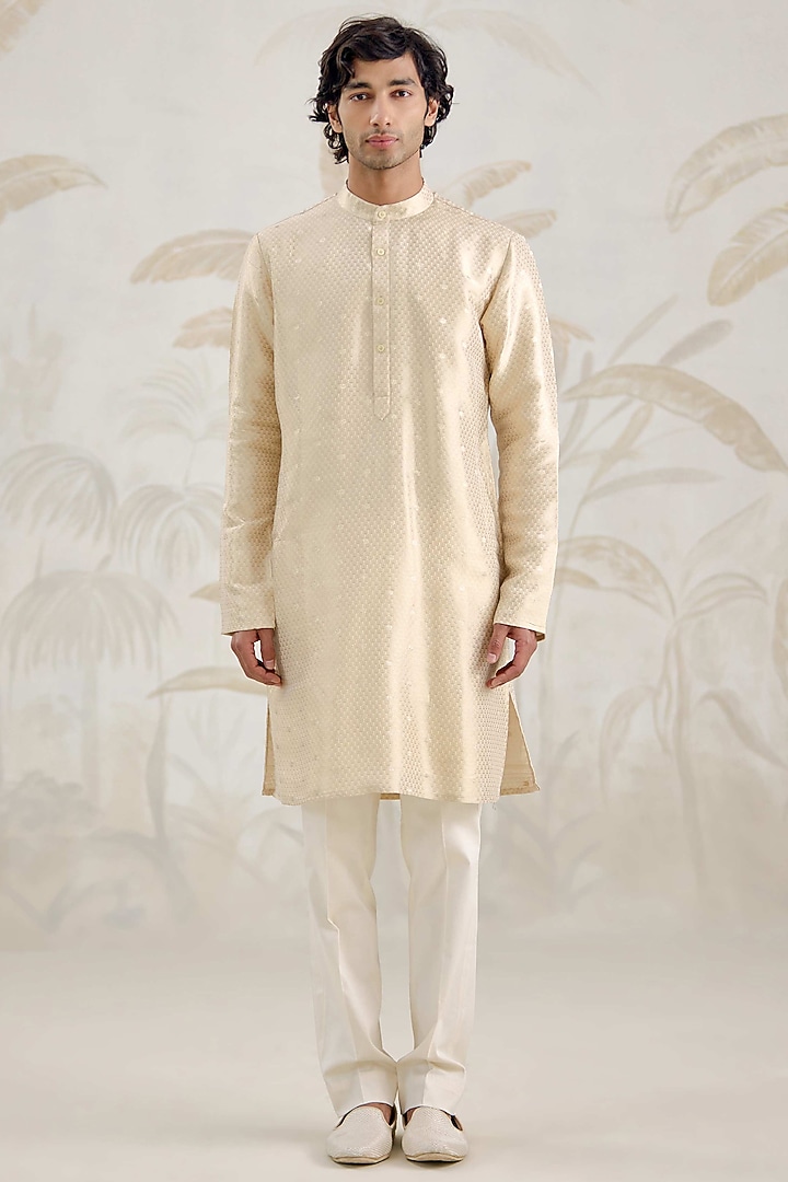 Ivory Banarasi Silk Brocade Bundi Jacket Set by Shyam Narayan Prasad Men at Pernia's Pop Up Shop