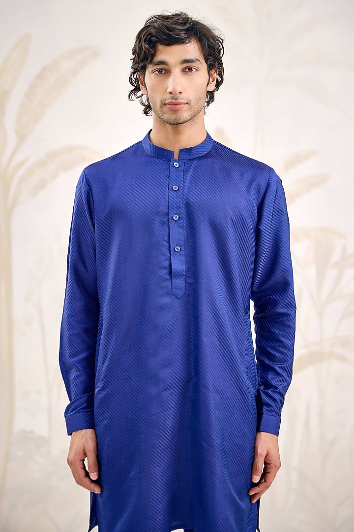 Midnight Blue Jacquard Bundi Jacket Set by Shyam Narayan Prasad Men at Pernia's Pop Up Shop