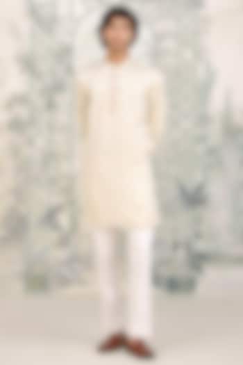 Off-White Cotton Satin Printed Kurta Set by Shyam Narayan Prasad Men at Pernia's Pop Up Shop
