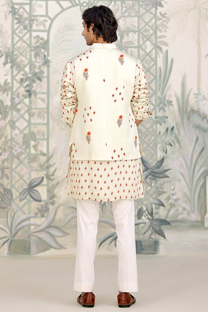 Off-White Cotton Satin Printed Bundi Jacket Set by Shyam Narayan Prasad Men at Pernia's Pop Up Shop
