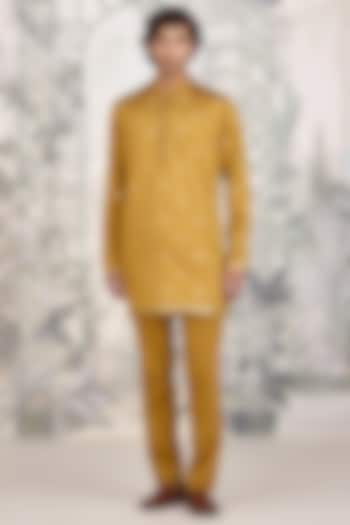 Mustard Brocade Silk Kurta Set by Shyam Narayan Prasad Men at Pernia's Pop Up Shop