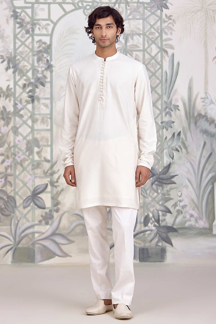 White Cotton Silk Kurta Set by Shyam Narayan Prasad Men at Pernia's Pop Up Shop