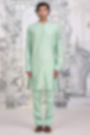 Sea Green Cotton Silk Floral Applique Embroidered Kurta Set by Shyam Narayan Prasad Men at Pernia's Pop Up Shop