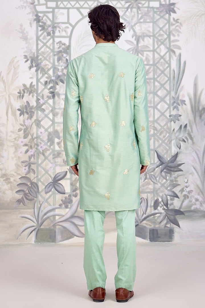 Sea Green Cotton Silk Floral Applique Embroidered Kurta Set by Shyam Narayan Prasad Men at Pernia's Pop Up Shop