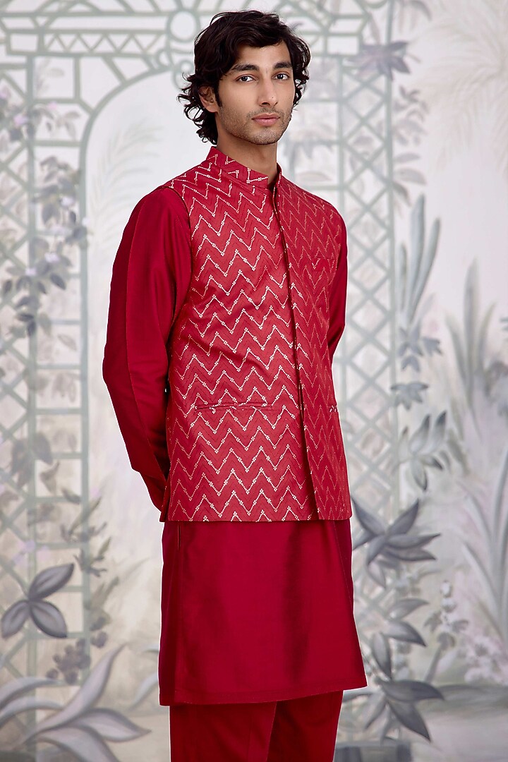 Maroon Cotton Silk & Brocade Nehru Jacket Set by Shyam Narayan Prasad Men at Pernia's Pop Up Shop