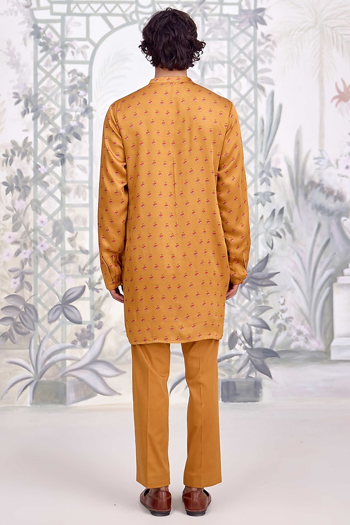 Mustard Cotton Satin Printed Kurta Set by Shyam Narayan Prasad Men at Pernia's Pop Up Shop