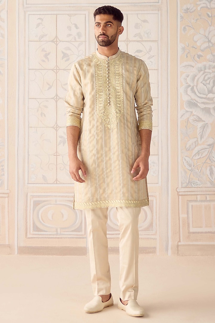 Oyster Grey Metallic Organza Silk Applique Embroidered Kurta Set by Shyam Narayan Prasad Men at Pernia's Pop Up Shop