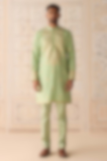 Reed Green Cotton Silk Thread Embroidered Kurta Set by Shyam Narayan Prasad Men at Pernia's Pop Up Shop
