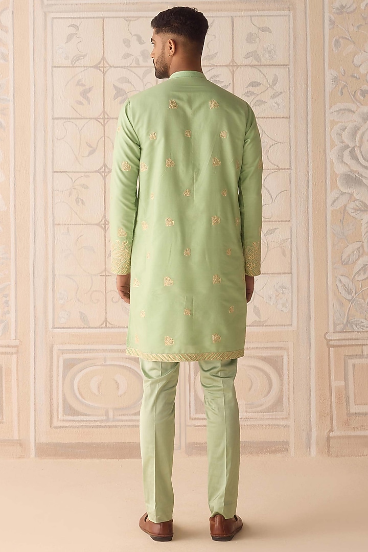 Reed Green Cotton Silk Thread Embroidered Kurta Set by Shyam Narayan Prasad Men at Pernia's Pop Up Shop