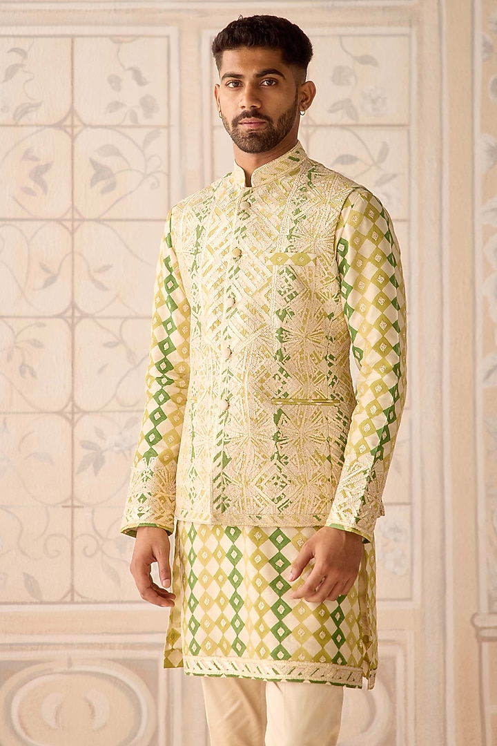 Ivory Raw Silk Printed & Embroidered Nehru Jacket Set by Shyam Narayan Prasad Men at Pernia's Pop Up Shop