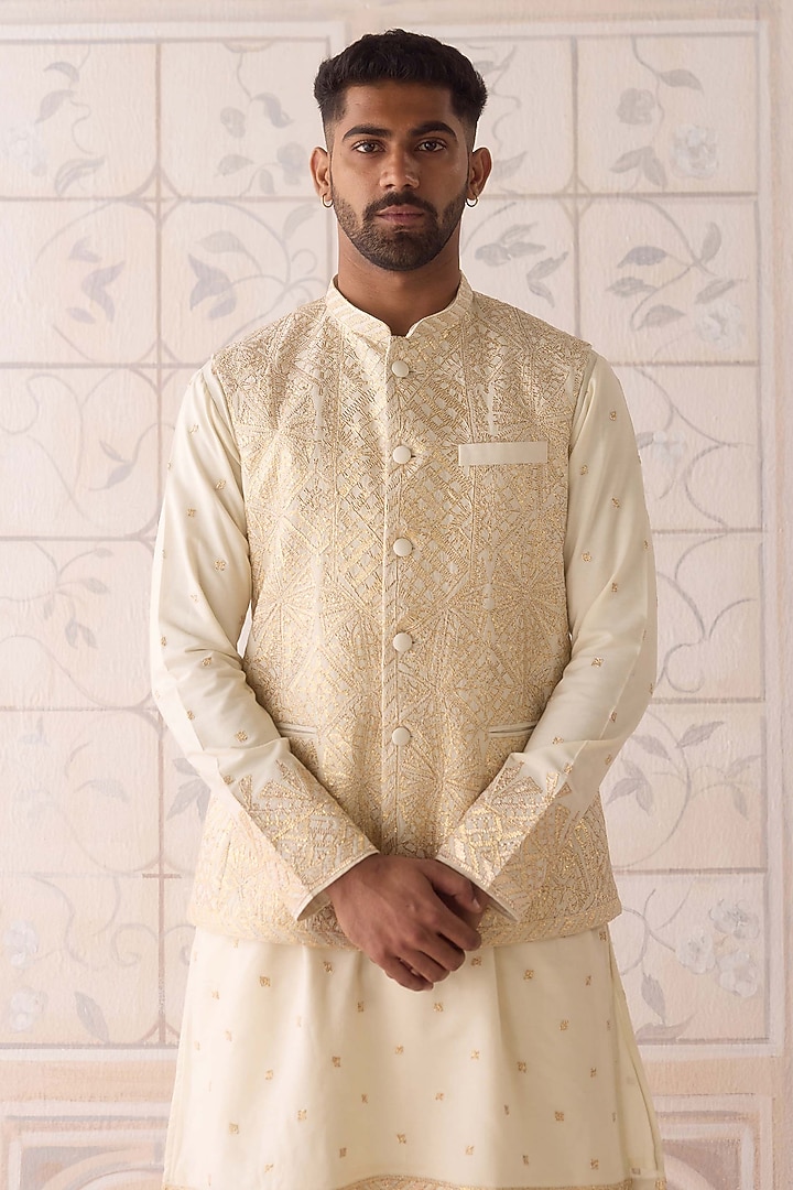 Ivory Cotton Silk Thread Embroidered Nehru Jacket Set by Shyam Narayan Prasad Men at Pernia's Pop Up Shop