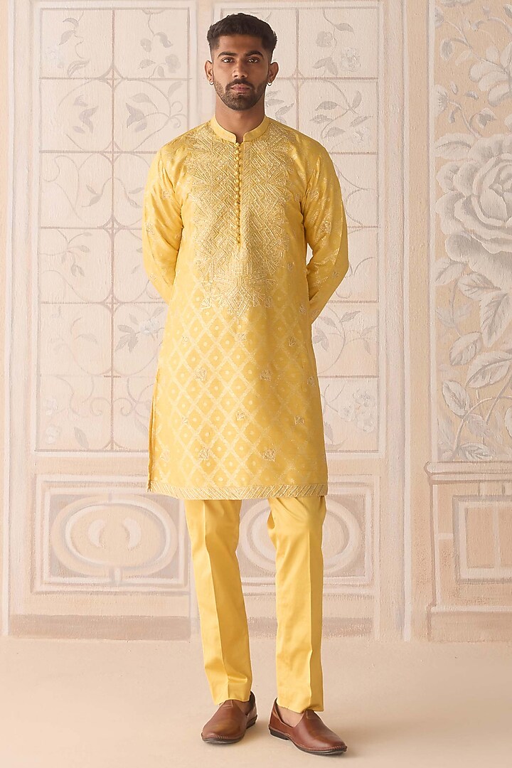Maize Yellow Cotton Silk Thread Embroidered Kurta Set by Shyam Narayan Prasad Men at Pernia's Pop Up Shop