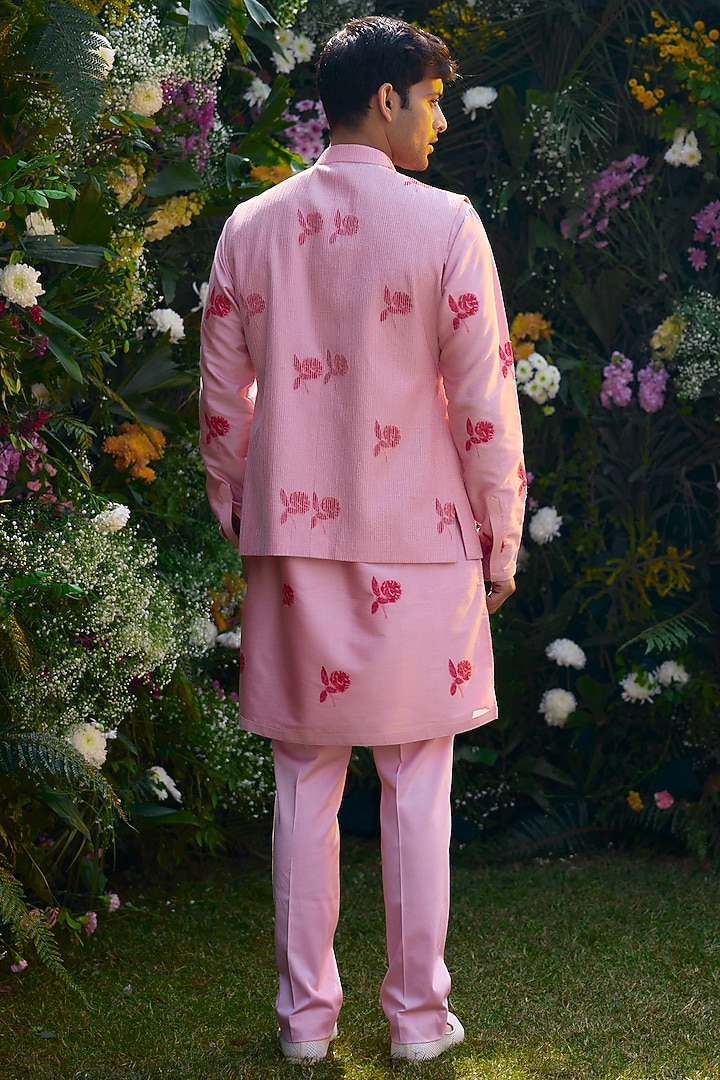 Prism Pink Cotton Silk Handblock Printed Bundi Jacket Set by Shyam Narayan Prasad Men at Pernia's Pop Up Shop