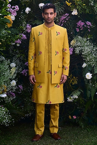 Golden Yellow Cotton Silk Handblock Printed Bundi Jacket Set by Shyam Narayan Prasad Men