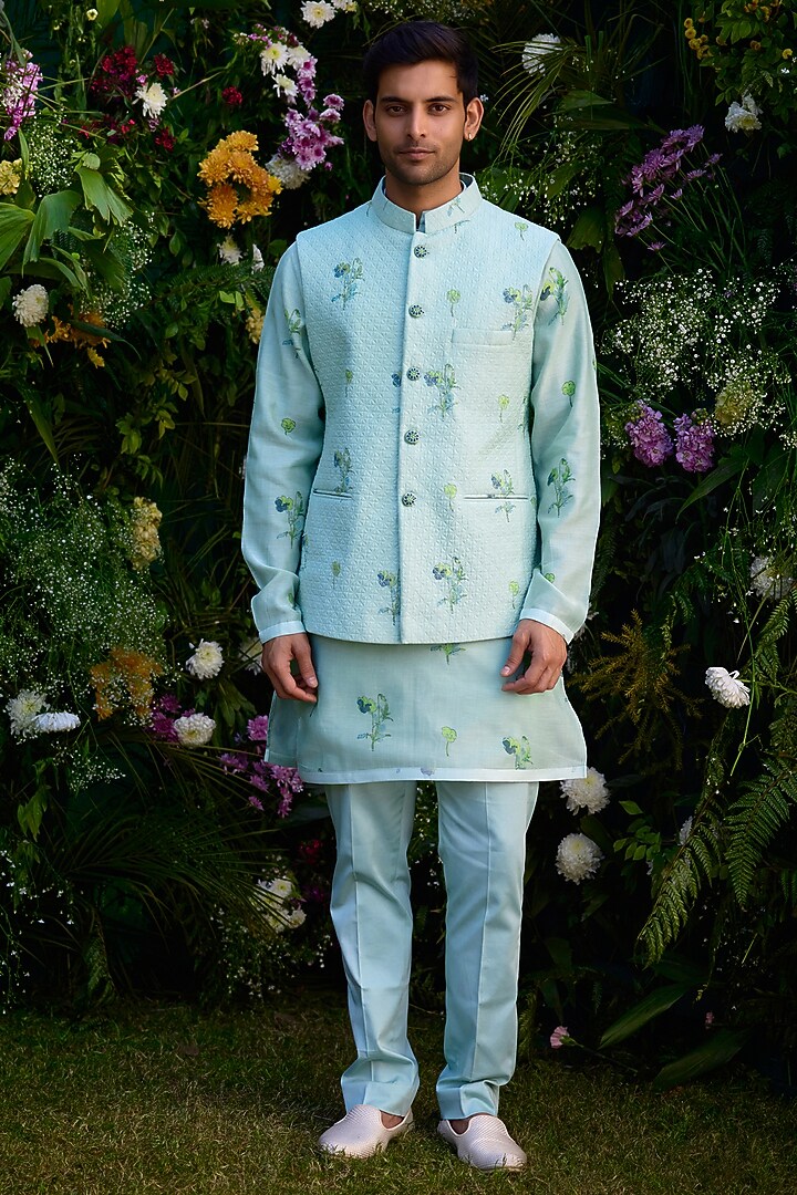 Aqua Blue Chanderi Handblock Printed Bundi Jacket Set by Shyam Narayan Prasad Men at Pernia's Pop Up Shop