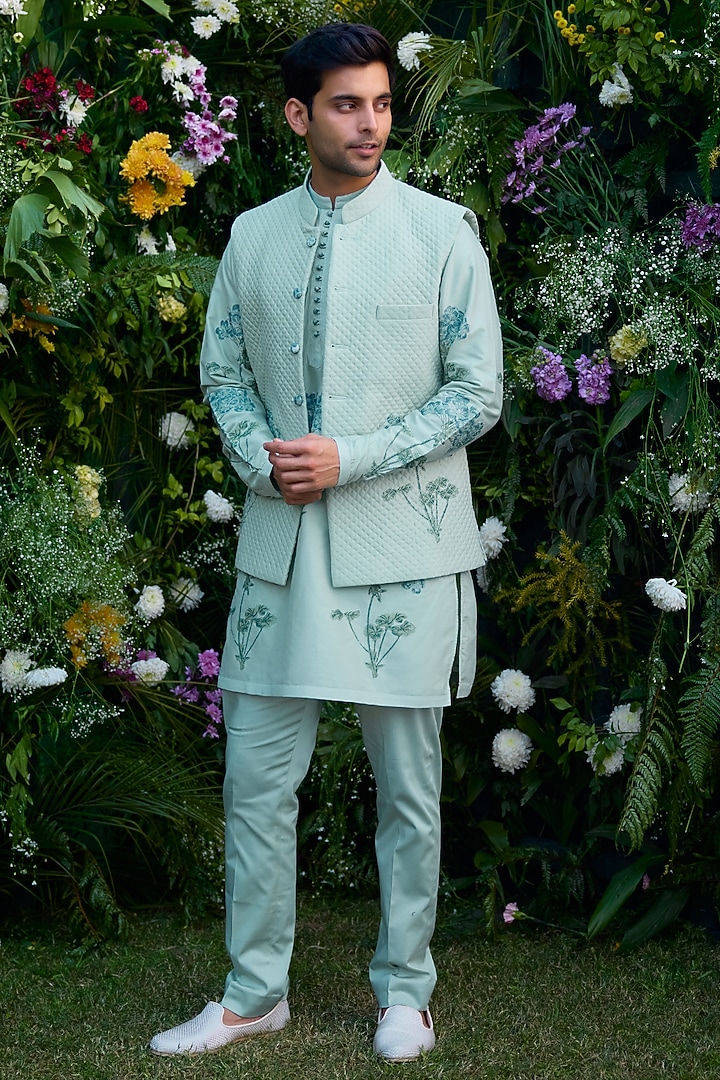 Illusion Blue Chanderi Handblock Printed Bundi Jacket Set by Shyam Narayan Prasad Men at Pernia's Pop Up Shop