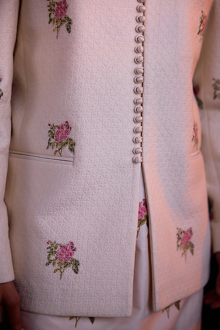 White Silk Chanderi Handblock Printed Jacket Set by Shyam Narayan Prasad Men at Pernia's Pop Up Shop