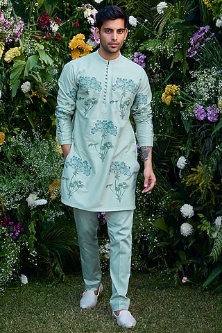 Illusion Blue Chanderi Handblock Printed Kurta Set by Shyam Narayan Prasad Men