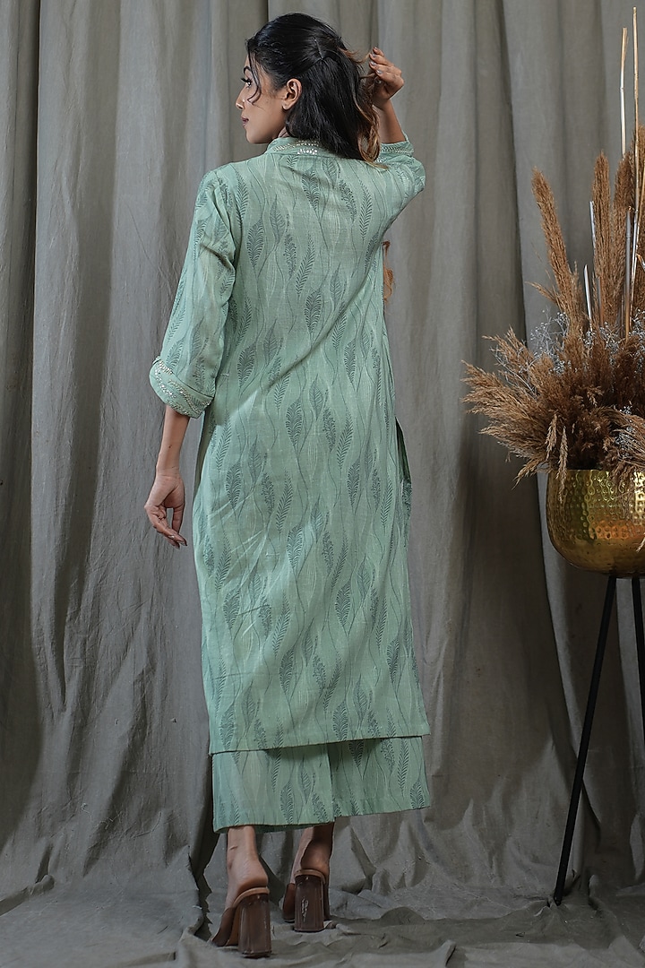 Green Handwoven Cotton Khadi Digital Printed Kurta Set by Saniya Rao at Pernia's Pop Up Shop