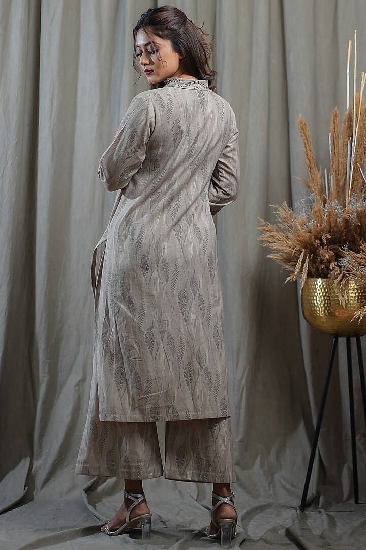 Brown Handwoven Cotton Khadi Digital Printed Kurta Set by Saniya Rao at Pernia's Pop Up Shop