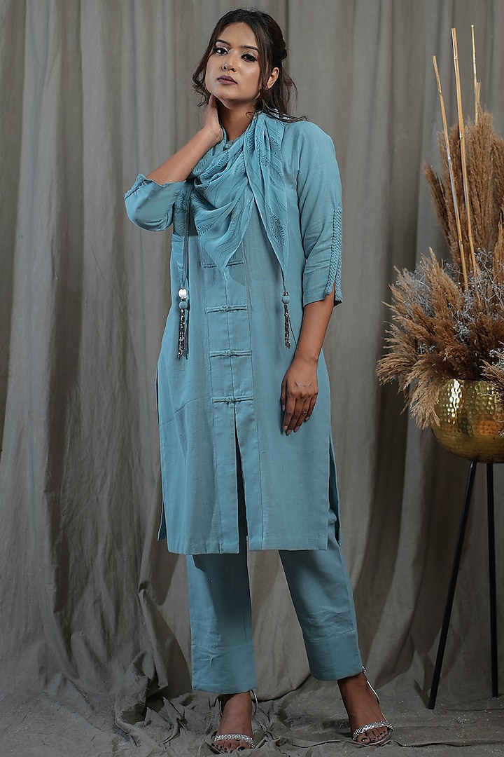 Blue Handwoven Cotton Khadi Kurta Set by Saniya Rao