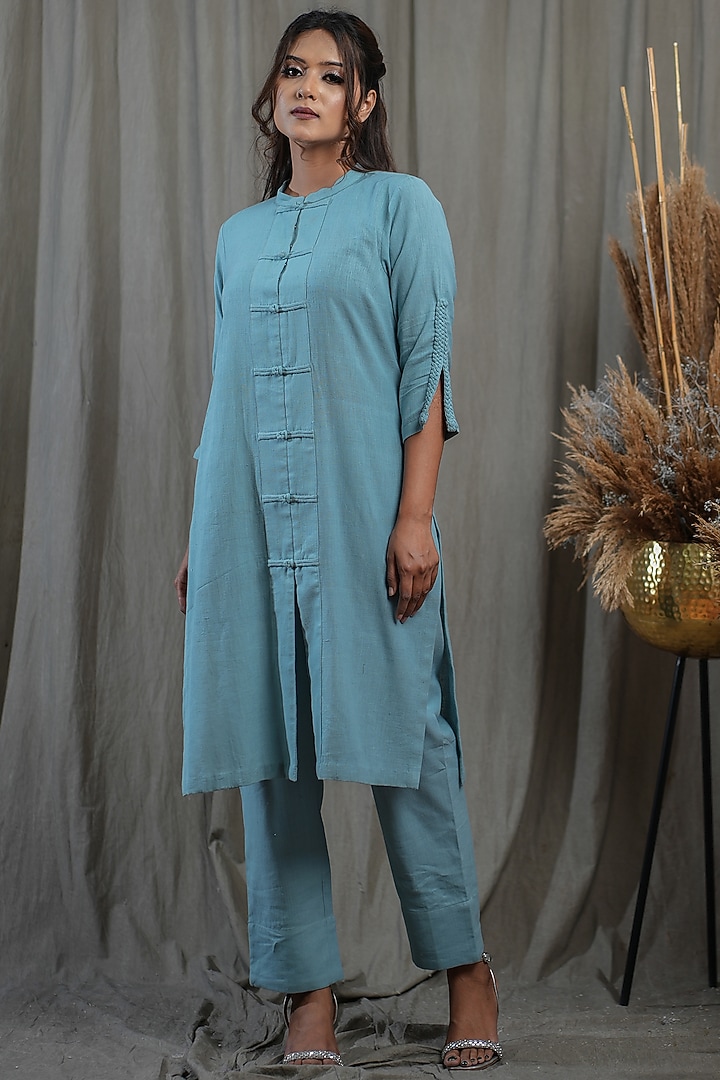 Blue Handwoven Cotton Khadi Kurta Set by Saniya Rao at Pernia's Pop Up Shop