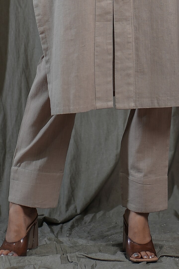 Beige Handwoven Cotton Khadi Kurta Set by Saniya Rao at Pernia's Pop Up Shop