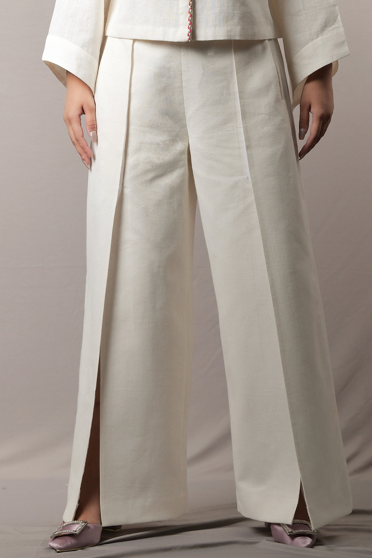 Buy ARRAS_Pure Handloom Ahimsa Silk-Cotton Blend Drawstring Pants in  Off-White for Women (Size: XS, S, M, L, XL) Online at Best Prices in India  - JioMart.