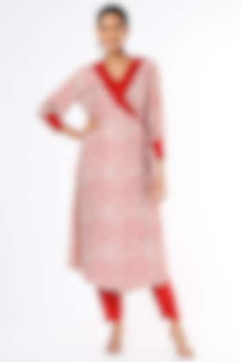 Red Digital Printed Dola Silk Kurta Set by Suave By Neha & Shreya