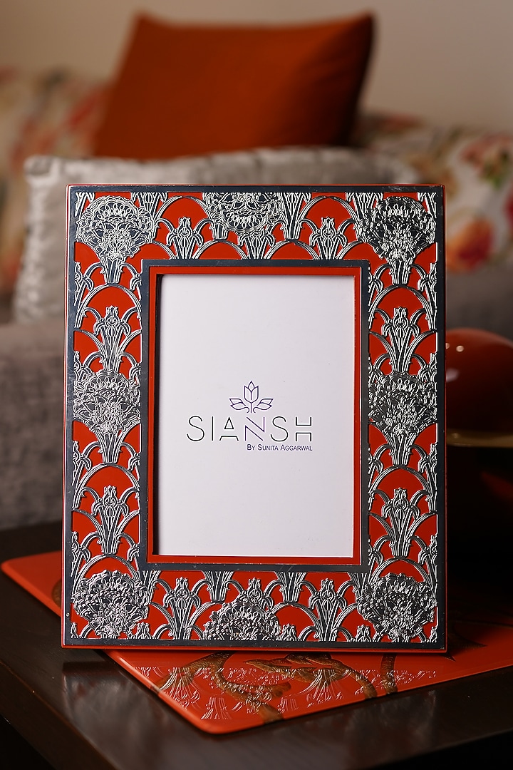 Silver Plated Intricate Etching Photo Frame by Siansh by Sunita Aggarwal at Pernia's Pop Up Shop