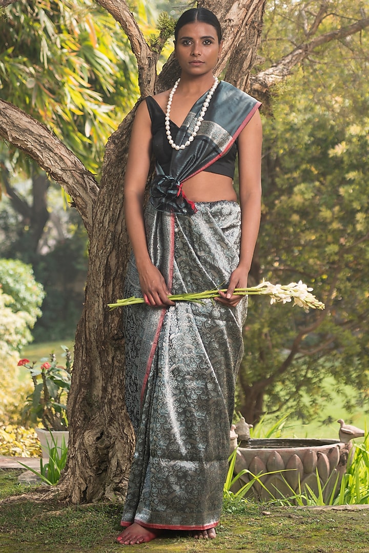 Brown Handloom Resham Saree Set by Shanti Banaras