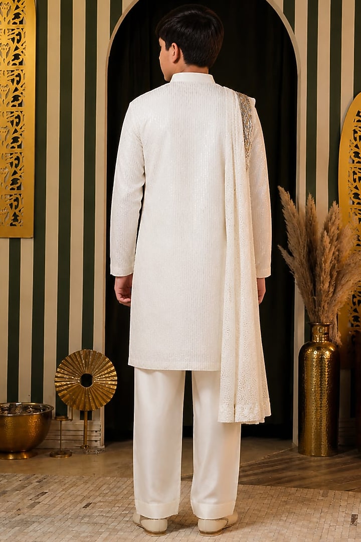 Off-White Georgette Embroidered Kurta Set For Boys by Soniya G KIDS at Pernia's Pop Up Shop