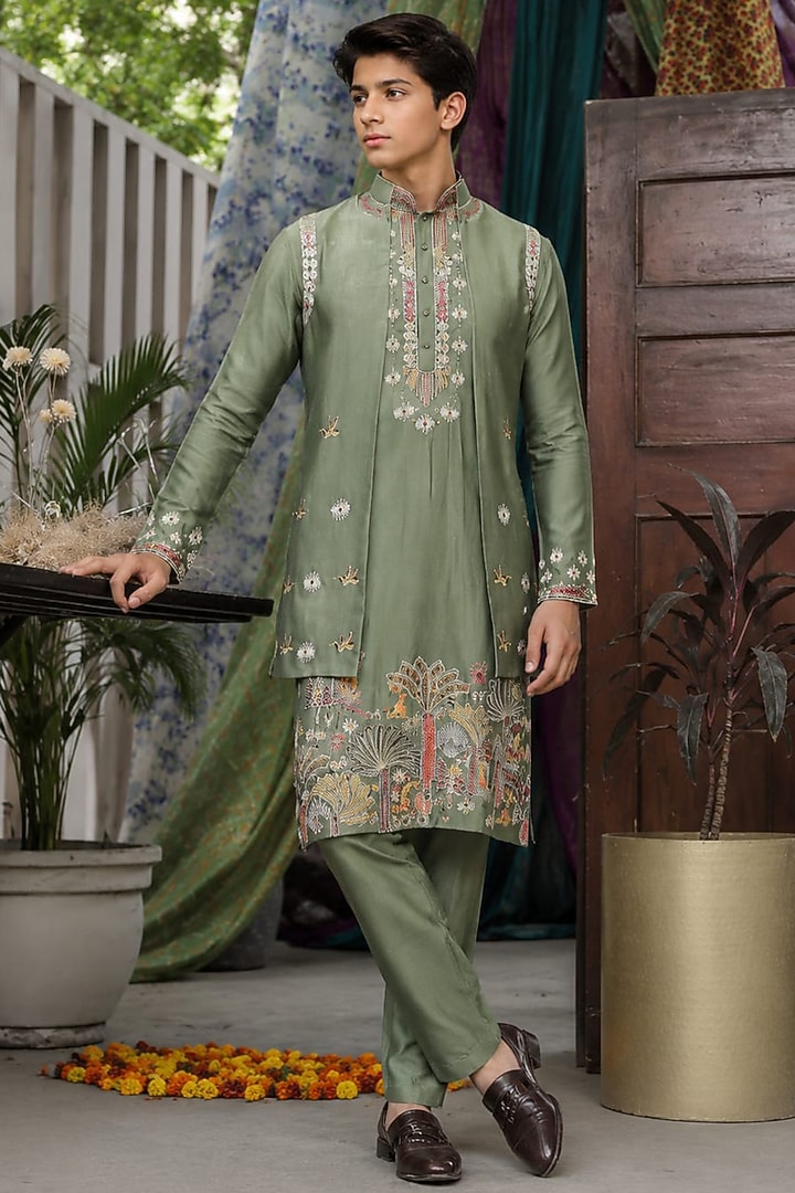 Green Handloom Silk Threadwork Indowestern Jacket Set For Boys by Soniya G KIDS at Pernia's Pop Up Shop