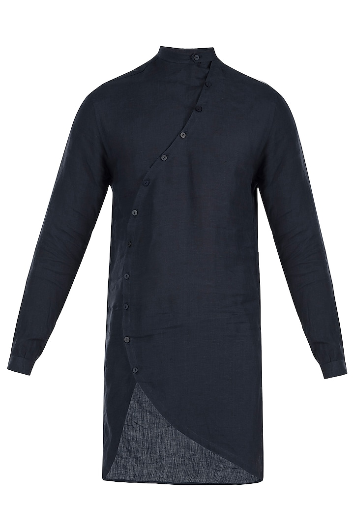 Navy blue curved placket kurta by Son Of A Noble SNOB