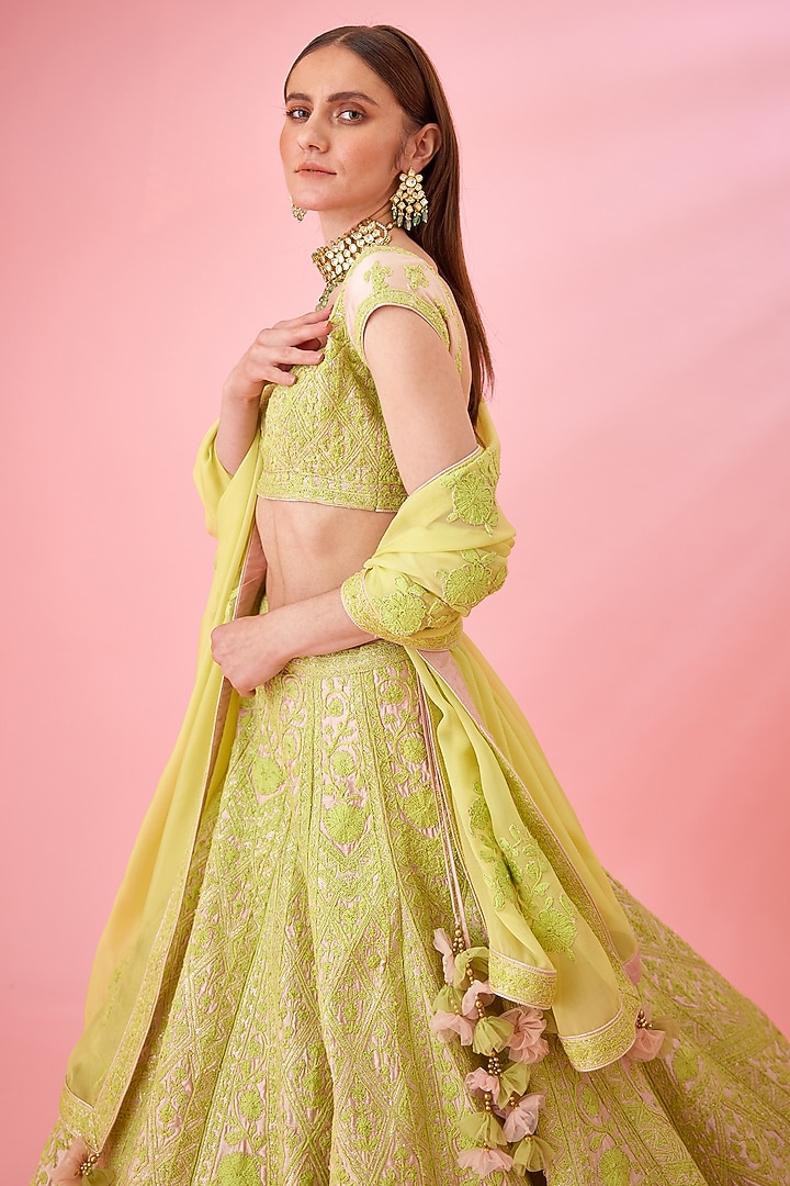 Yellow Raw Silk Embroidered Bridal Lehenga Set by Shyam Narayan Prasad at Pernia's Pop Up Shop