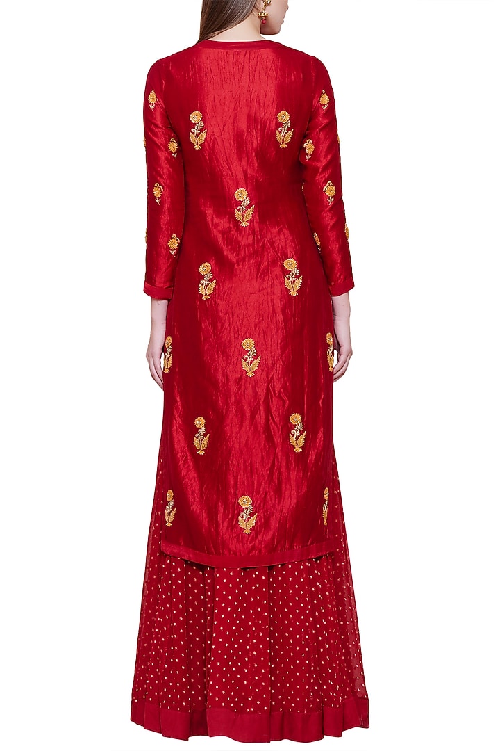 Maroon embroidered lehenga set available only at Pernia's Pop Up Shop.