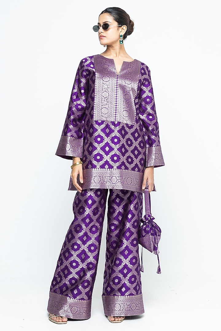 Purple Jaal Silk Woven Brocade Kurta Set by Sobariko at Pernia's Pop Up Shop