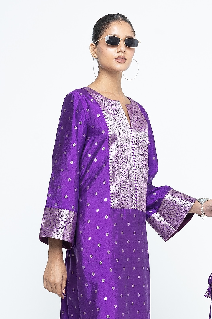 Purple Silk Brocade Slit Kaftan by Sobariko at Pernia's Pop Up Shop